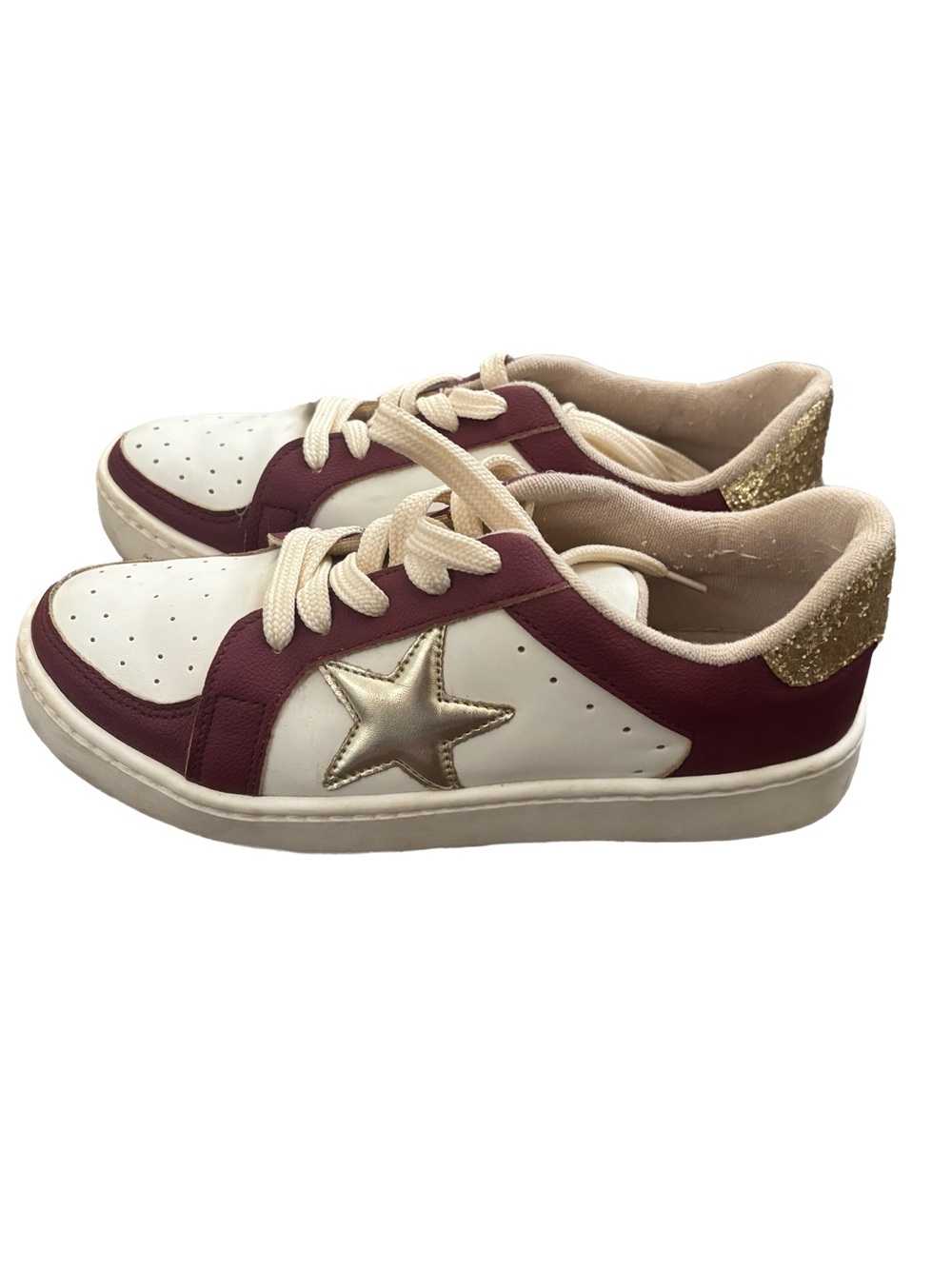 Burgundy and White Star Accent Sneakers with Gold Heel